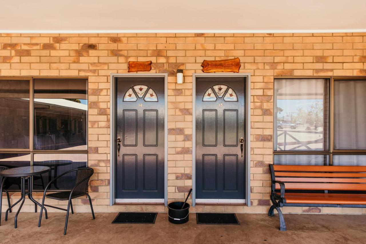 Abacus Motel Mount Isa Exterior photo